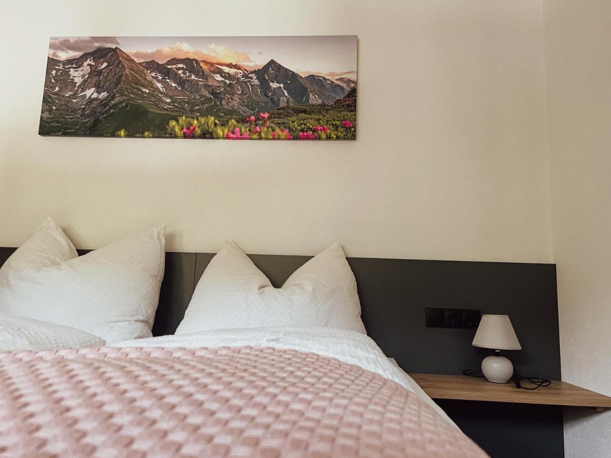 Apartment Goldene Mitte Aschau Im Zillertal Esterno foto